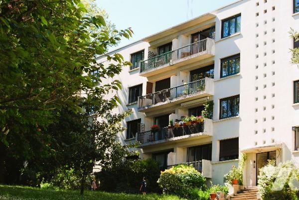 SAINT-CLOUD - CENTRE - Appt 4 pièces, balcon, 3ème et dernier étage