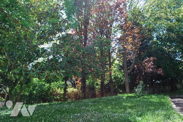 SAINT-CLOUD - CENTRE - Appt 4 pièces, balcon, 3ème et dernier étage