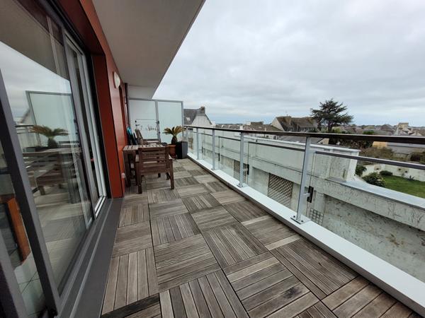 BAIL MEUBLÉ - Joli T2 meublé à Louer proche du centre ville avec terrasse, parking et ascenseur , Concarneau