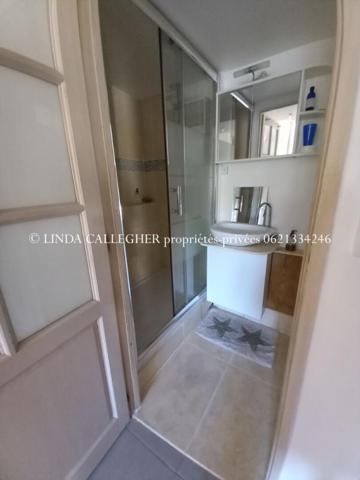 Appartement Pezenas 5 pièce(s) 125 m2