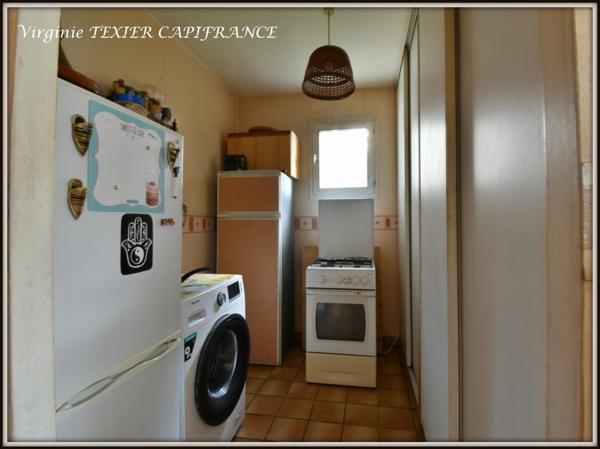 Maison à vendre 4 pièces SAINT JEAN D'ANGELY (17) avec jardin et garage