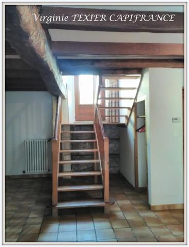 Maison à vendre 4 pièces SAINT JEAN D'ANGELY (17) avec jardin et garage