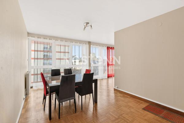 APPARTEMENT 2 CHAMBRES 2 BALCONS AVEC GARAGE QUARTIER ROBIEN