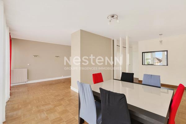 APPARTEMENT 2 CHAMBRES 2 BALCONS AVEC GARAGE QUARTIER ROBIEN