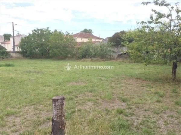 Vente Terrain 1744 m2 à Matha