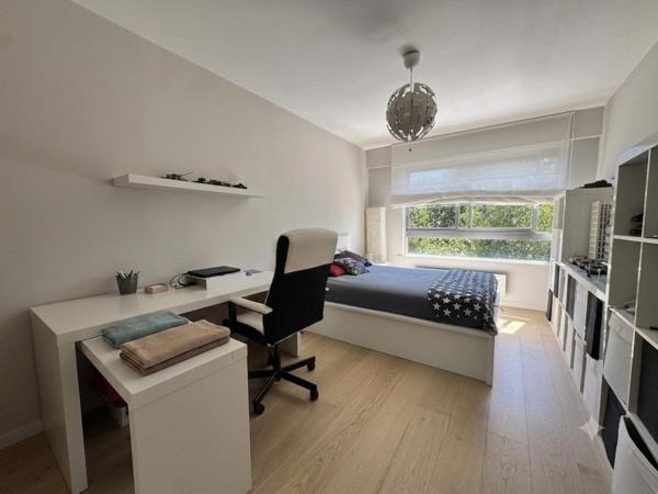 A VENDRE : T4 à LILLE • • 430 000 € FAI • Réf. 2081