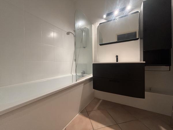 hyper centre appartement Rez-de-chaussée de 61m2 , coup de cœur !