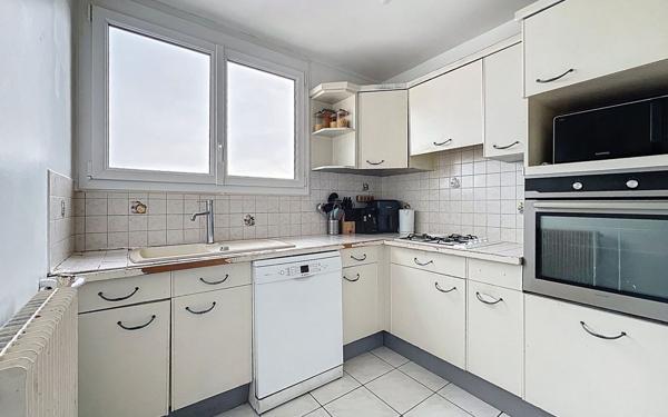 Appartement à vendre    3 pièces • 70,71 m2 Brunoy