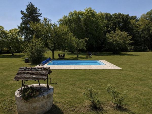 Vente / Corps de ferme à Beaune-la-Rolande (45340)