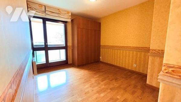Appartement T4, cave et garage
