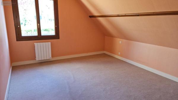 Maison de ville à vendre à Guécélard dans la Sarthe (72230), ref : HB-1828