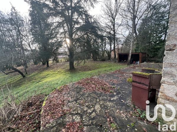 Maison 5 pièces de 135 m² à Saint-Sulpice-les-Feuilles (87160)