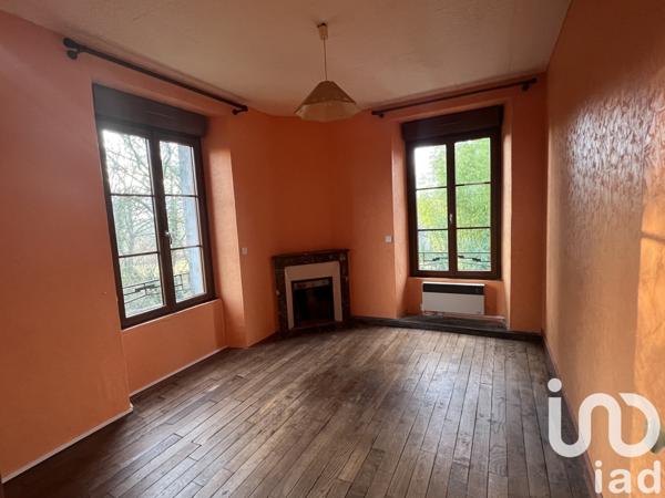 Maison 5 pièces de 135 m² à Saint-Sulpice-les-Feuilles (87160)