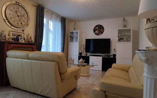 Maison à vendre    4 pièces • 134,90 m2 Champigny-sur-Marne