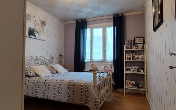 Maison à vendre    4 pièces • 134,90 m2 Champigny-sur-Marne