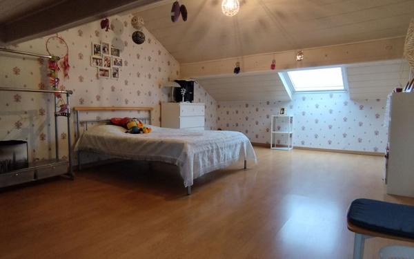 Maison à vendre    4 pièces • 134,90 m2 Champigny-sur-Marne