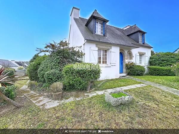 PAIMPOL - Élégante maison avec jardin arboré à quelques pas du centre-ville