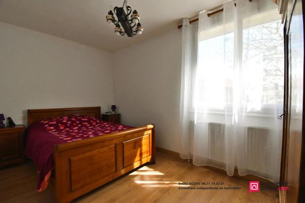 Maison  6 pièce(s) 107 m2