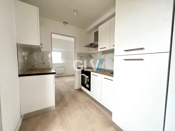 Immeuble pour Investisseur, NEUF, avec 466.77m2 + Jardin + Stationnements , Valenciennes
