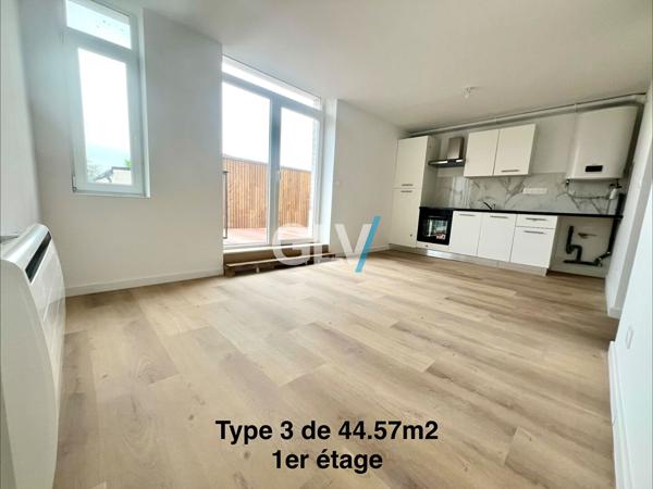 Immeuble pour Investisseur, NEUF, avec 466.77m2 + Jardin + Stationnements , Valenciennes