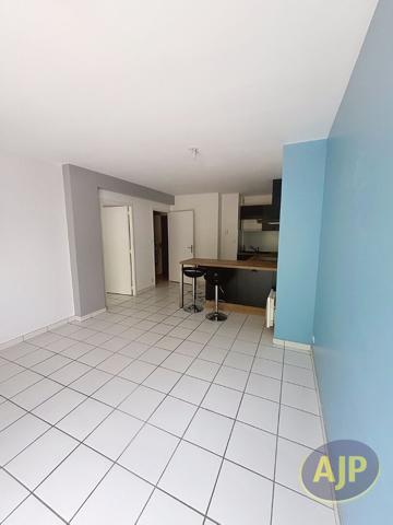 Location appartement Nantes : 739 € - AJP Immobilier Nantes Est