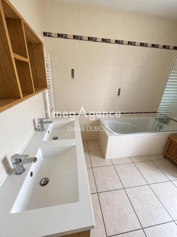 Maison à ALENÇON, 61000 - 5 pièces 125m²