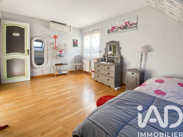 Maison à vendre 6 pièces 132 m² Brie-Comte-Robert