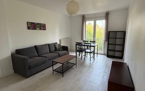 Appartement à vendre    4 pièces • 64,19 m2 Compiègne
