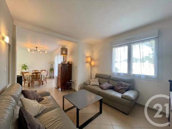 Maison à vendre  4 pièces - 125 m 2   LA TRANCHE SUR MER  - 85