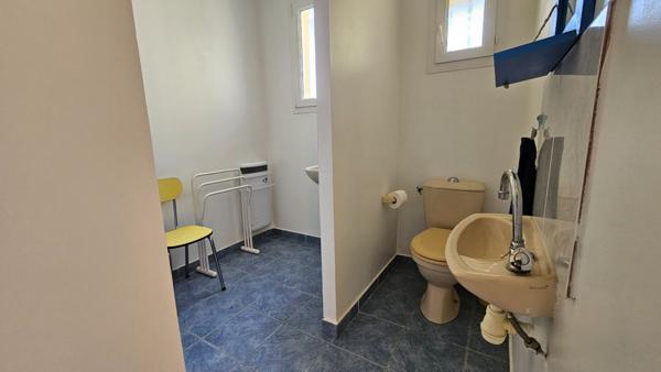 MAISON PROCHE MER ET COMMERCES PORT DES BARQUES