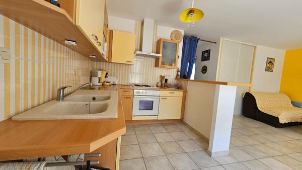 MAISON PROCHE MER ET COMMERCES PORT DES BARQUES