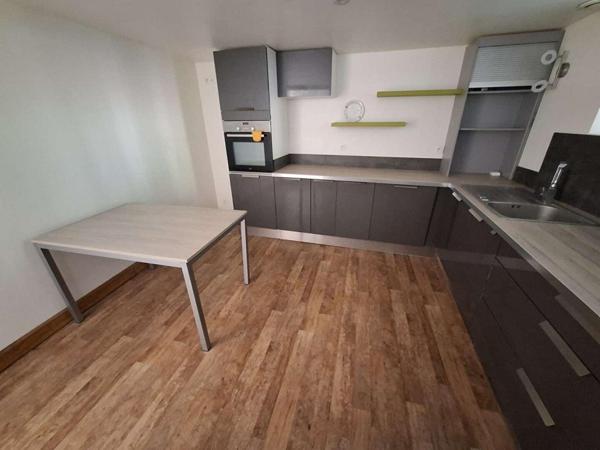 Maison de village proche L'Aigle 7 pièce(s) 107 m2