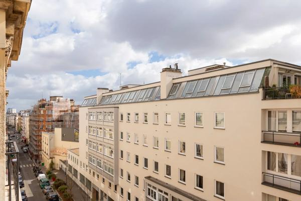 Appartement Paris 18 e - LAMARCK / DAMRÉMONT