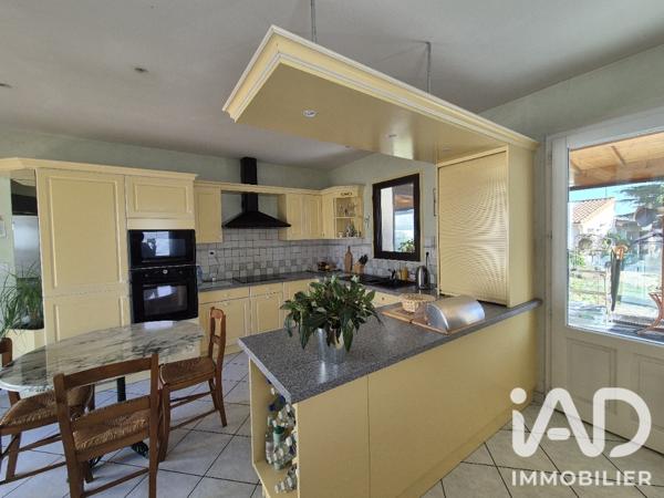 Maison à vendre 5 pièces 185 m² Thouars