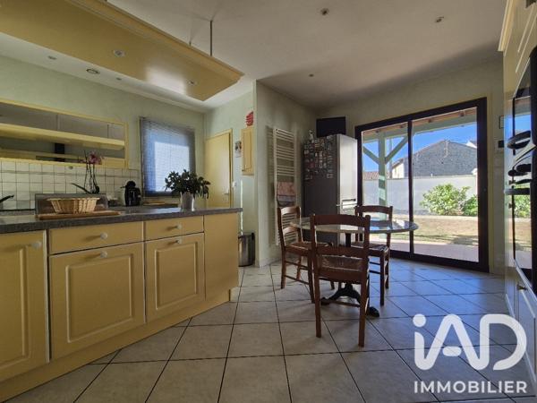 Maison à vendre 5 pièces 185 m² Thouars