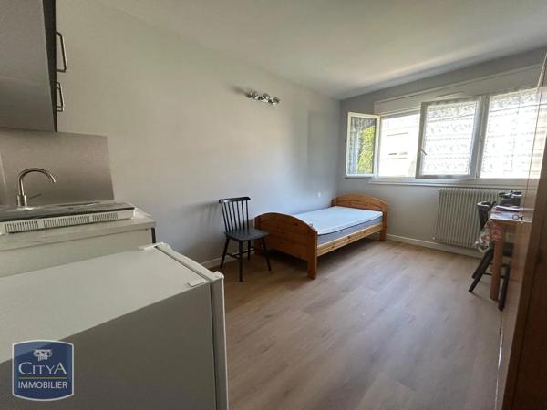 Appartement à louer 1 pièce 18m² Chamalières (63400)