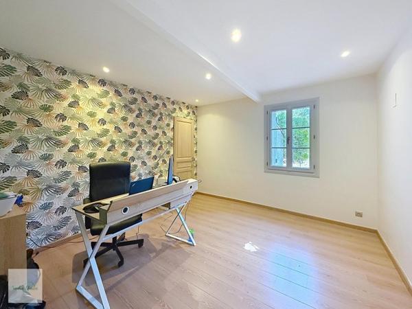 Vente / Maison avec dépendance à Auvillar (82340)