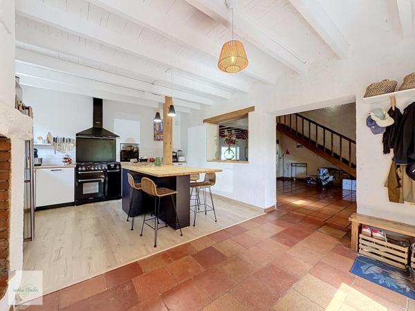 Vente / Maison avec dépendance à Auvillar (82340)