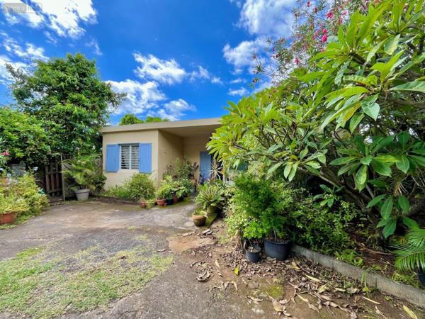 Maison individuelle à vendre à Saint-Paul à la Réunion (97460), ref : 97424/251   
BELLEMENE