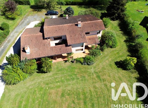 Maison à vendre 7 pièces 230 m² Saint-Gaudens