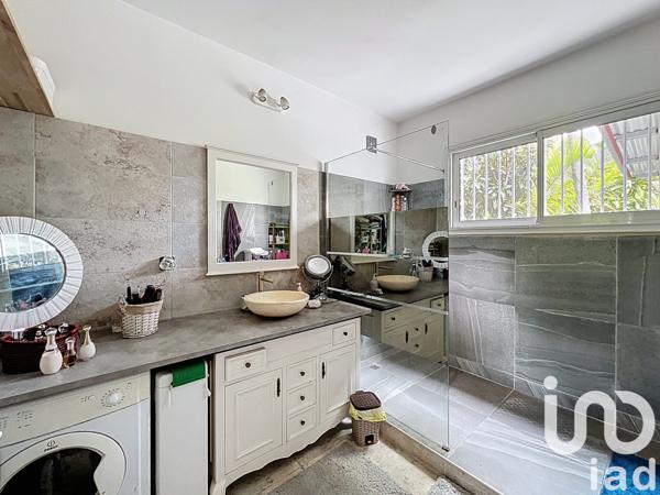 Maison à vendre 5 pièces 143 m² Le Tampon