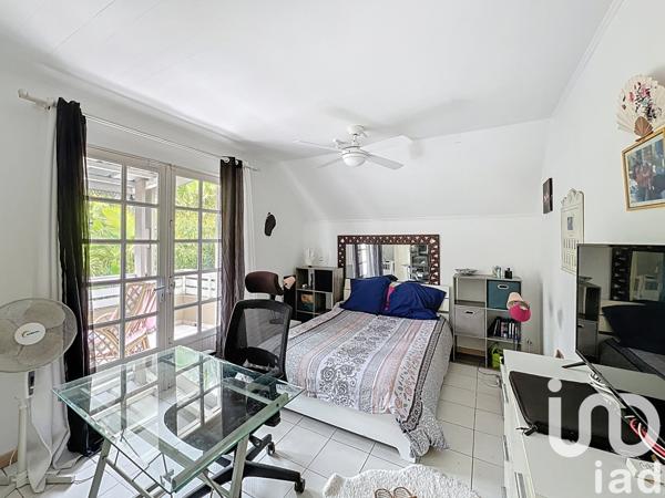 Maison à vendre 5 pièces 143 m² Le Tampon