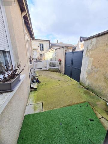 Maison à vendre à Montoire-sur-le-Loir dans le Loir-et-Cher (41800), ref : 41059-927