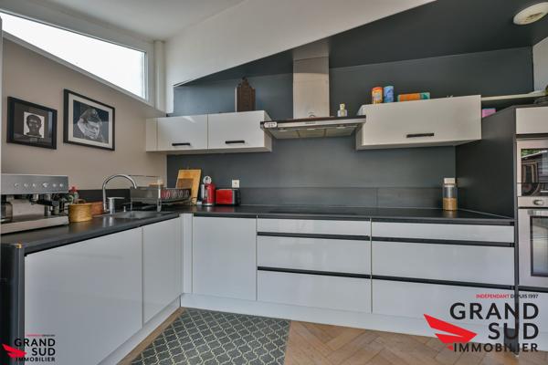Appartement duplex T5 avec terrasse et garage