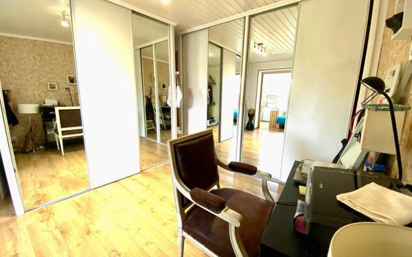 Maison à vendre    4 pièces • 185 m2 Bizanos