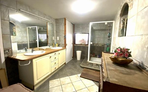 Maison à vendre    4 pièces • 185 m2 Bizanos