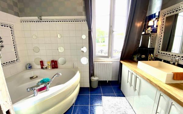 Maison à vendre    4 pièces • 185 m2 Bizanos