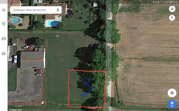 Terrain pour activité tertiaire avec PC accepté