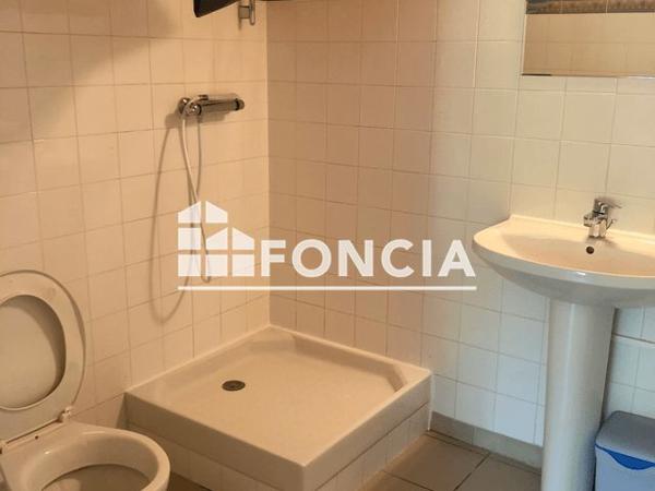 Location Studio 30 m² - ROUTE DE GENERAC Nimes 30000
