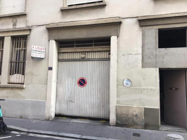Parking / Box à louer à Lyon (69007)